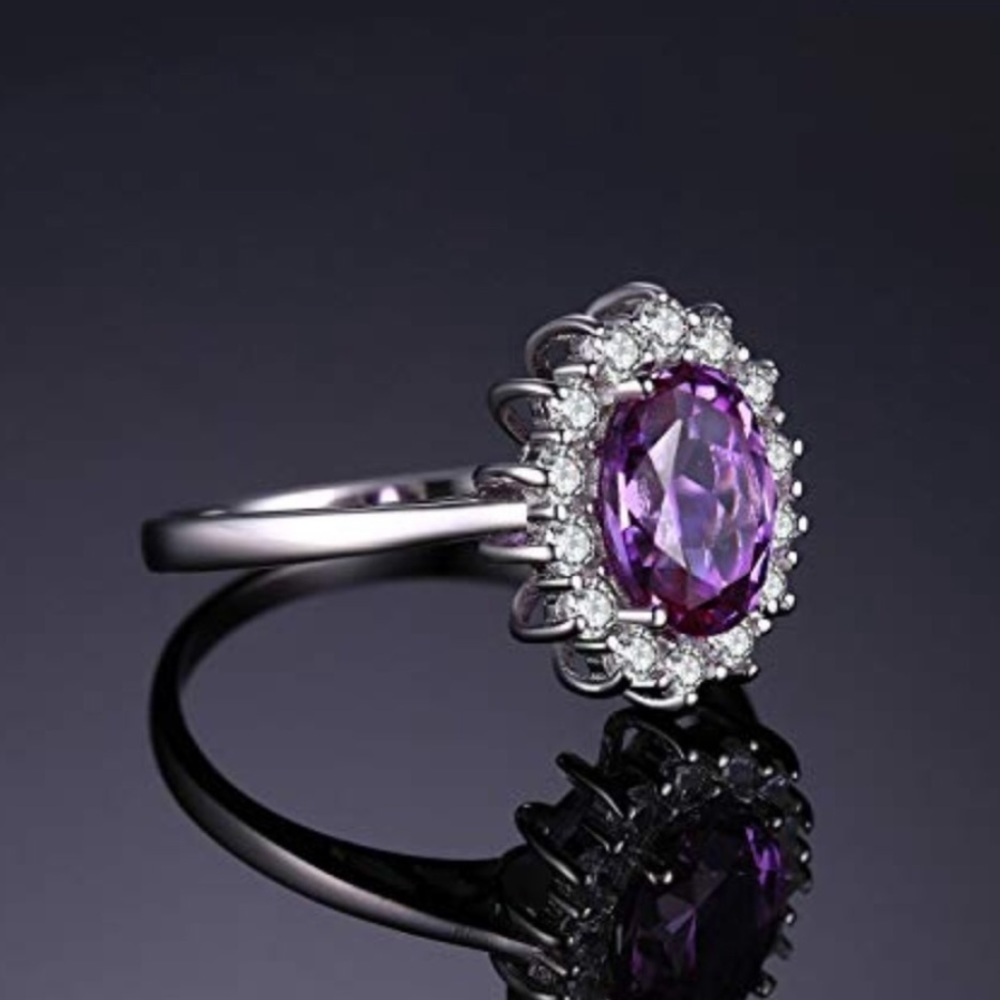 The Amethyst Ring - Picture 2 of 4